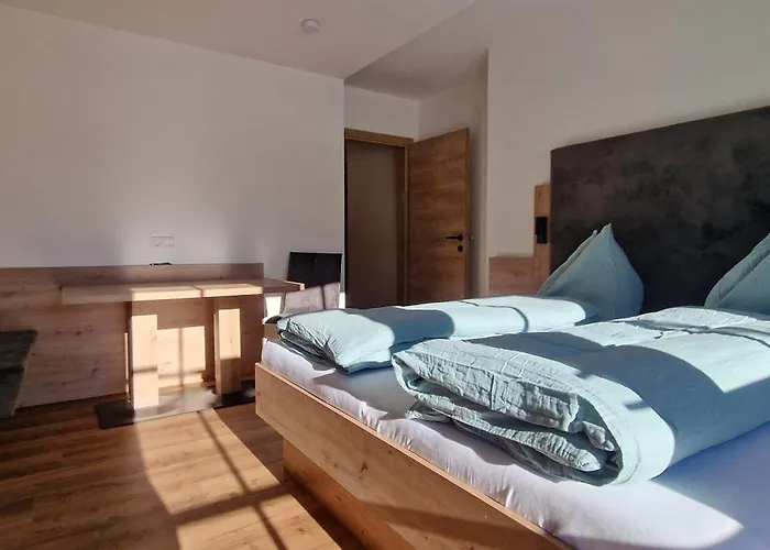 Griesbauer Familie Gehwolf * וואגריין